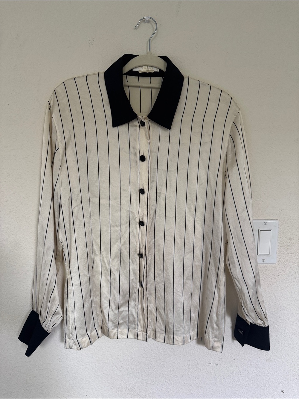 Vintage Escada Margaretha Ley Ivory Pinstripe 100% Silk Blouse size 38